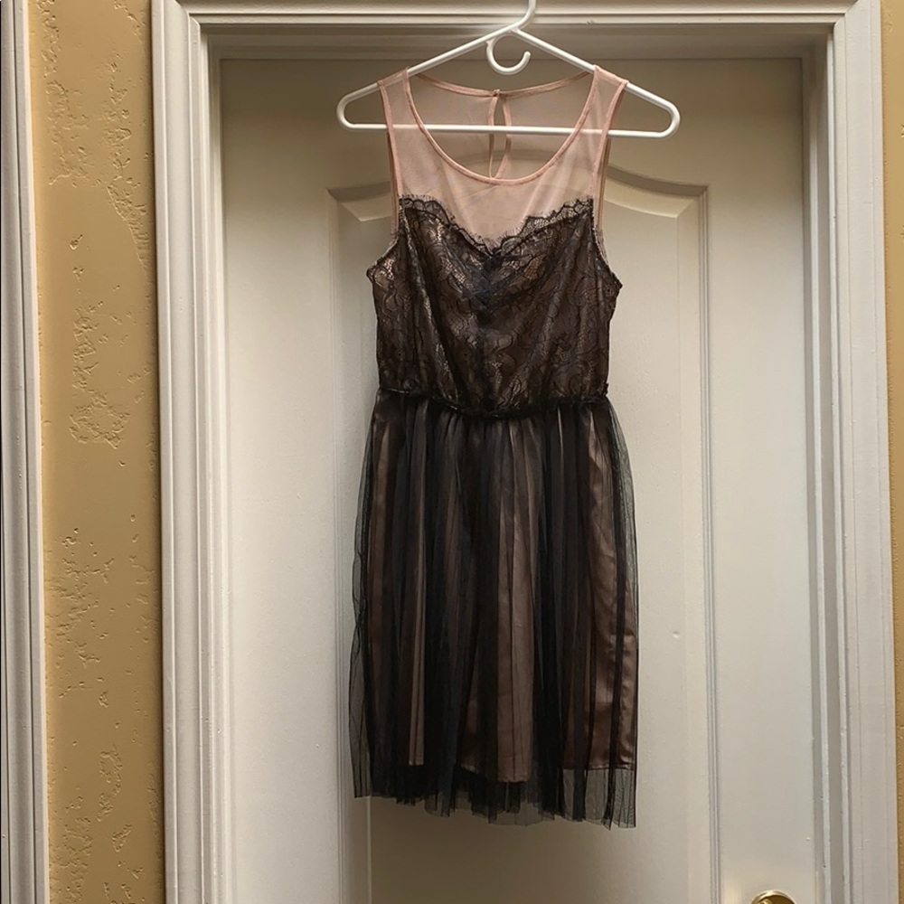 Lace dress